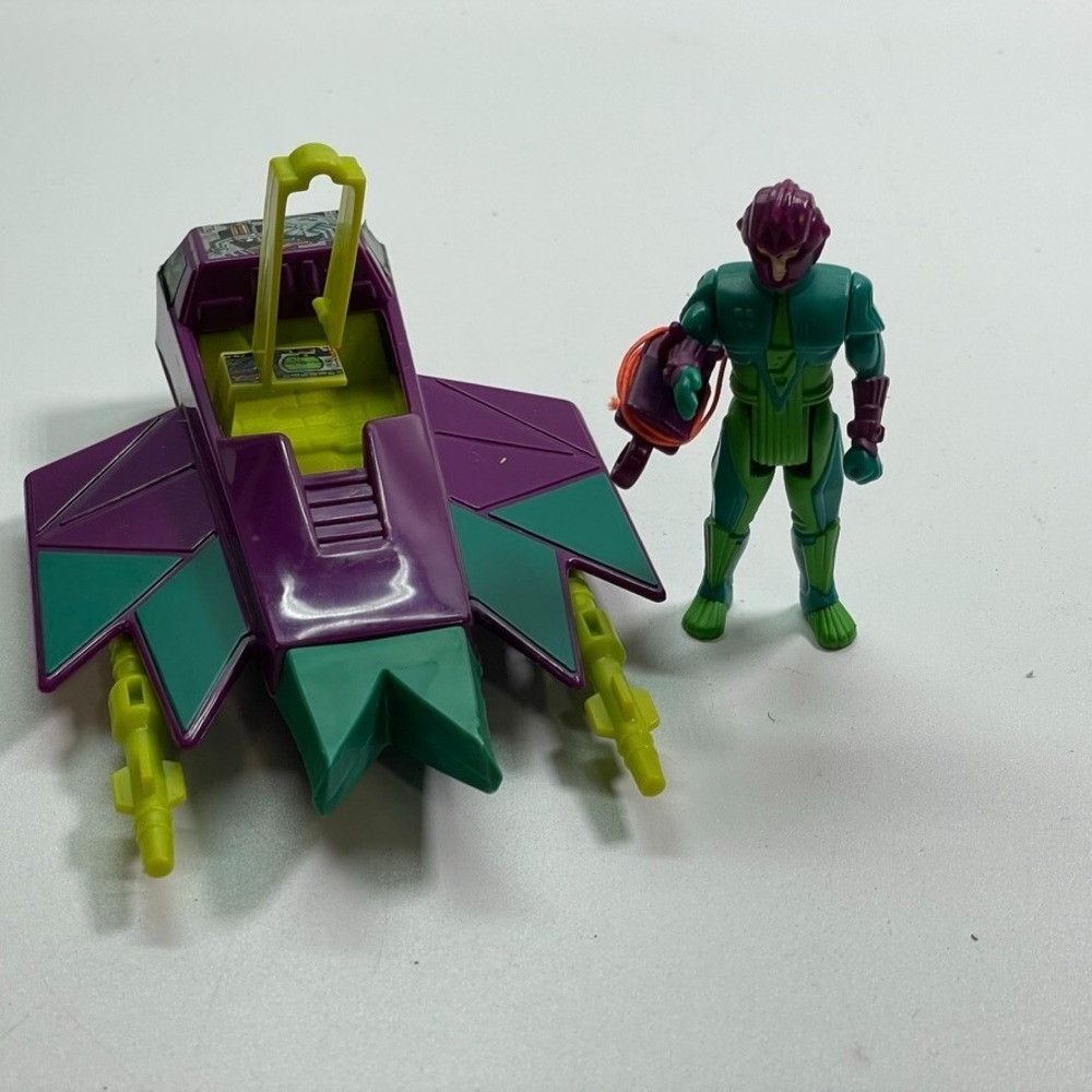 Vintage 1987‎ Kenner Sky Commanders Jackal Raider w/ General Plague